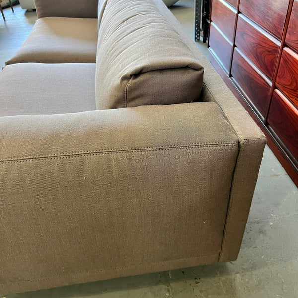 Brand New! Design within reach Muuto Rest Sofa