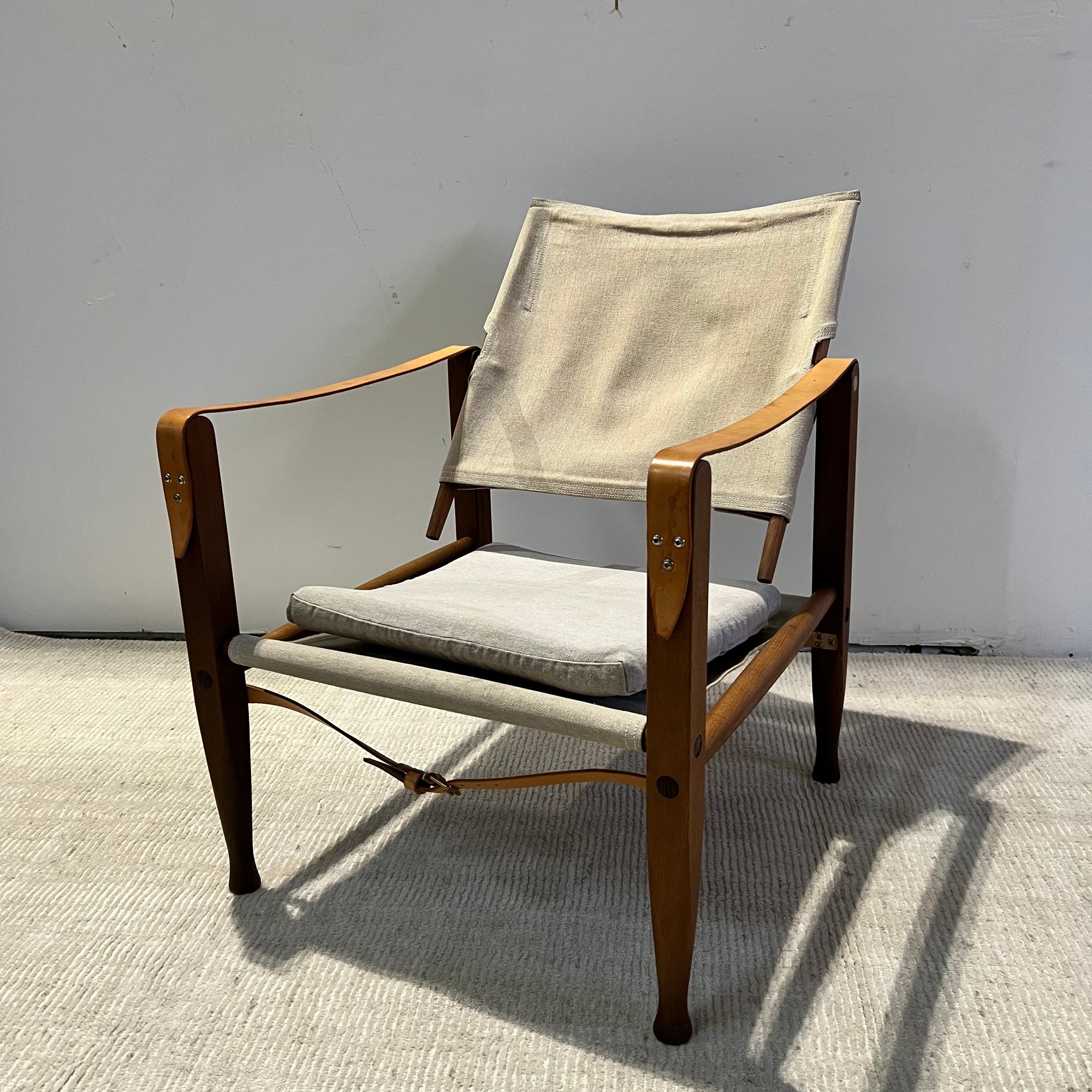 Mid Century Modern Kaare Klint Canvas Safari Chair