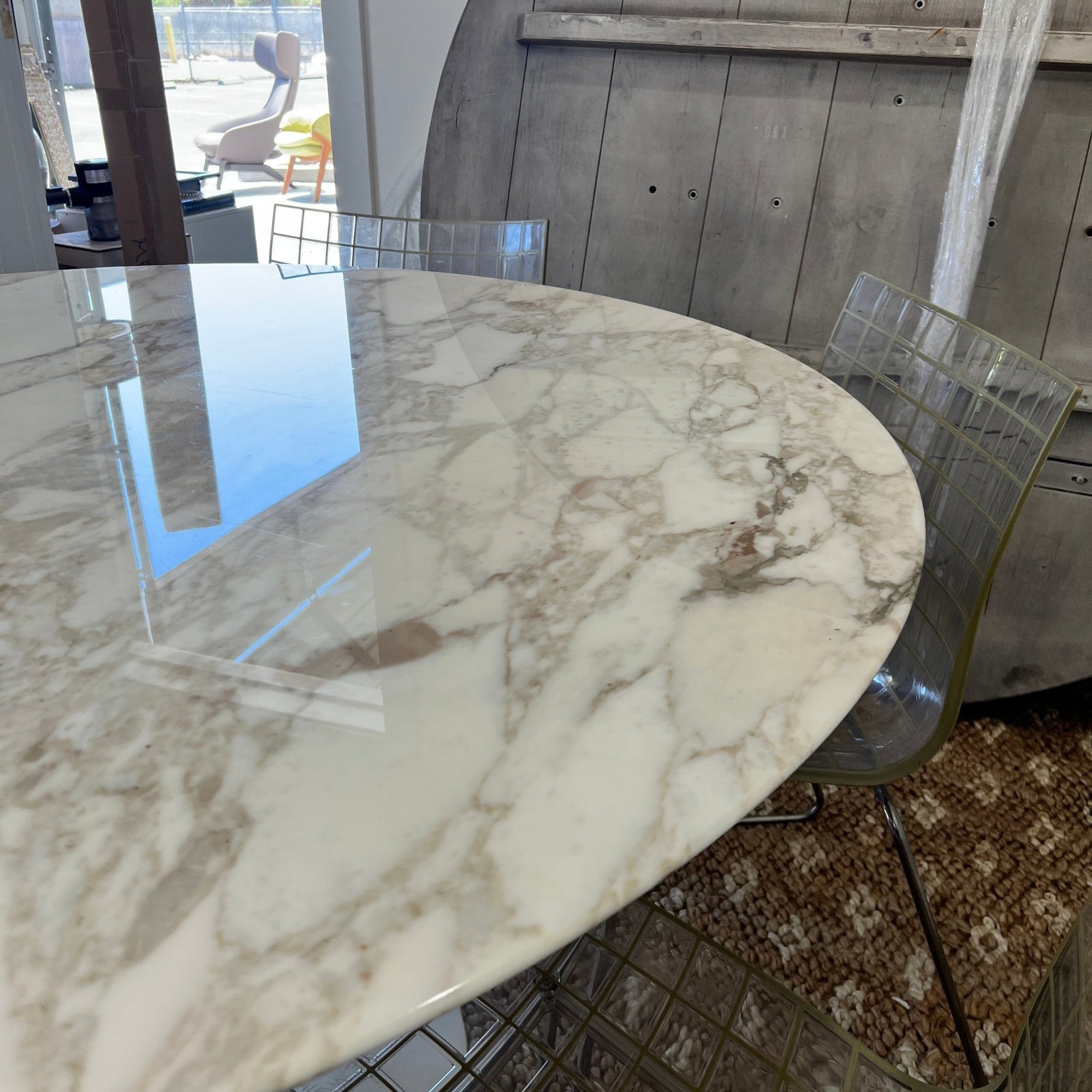 Authentic Knoll Saarinen 'Calacatta marble 60 Table - enliven mart