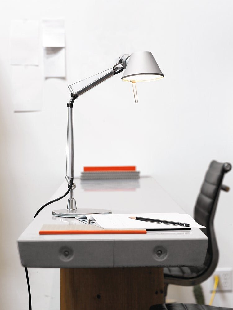 DWR Tolomeo Desk Lamp - enliven mart