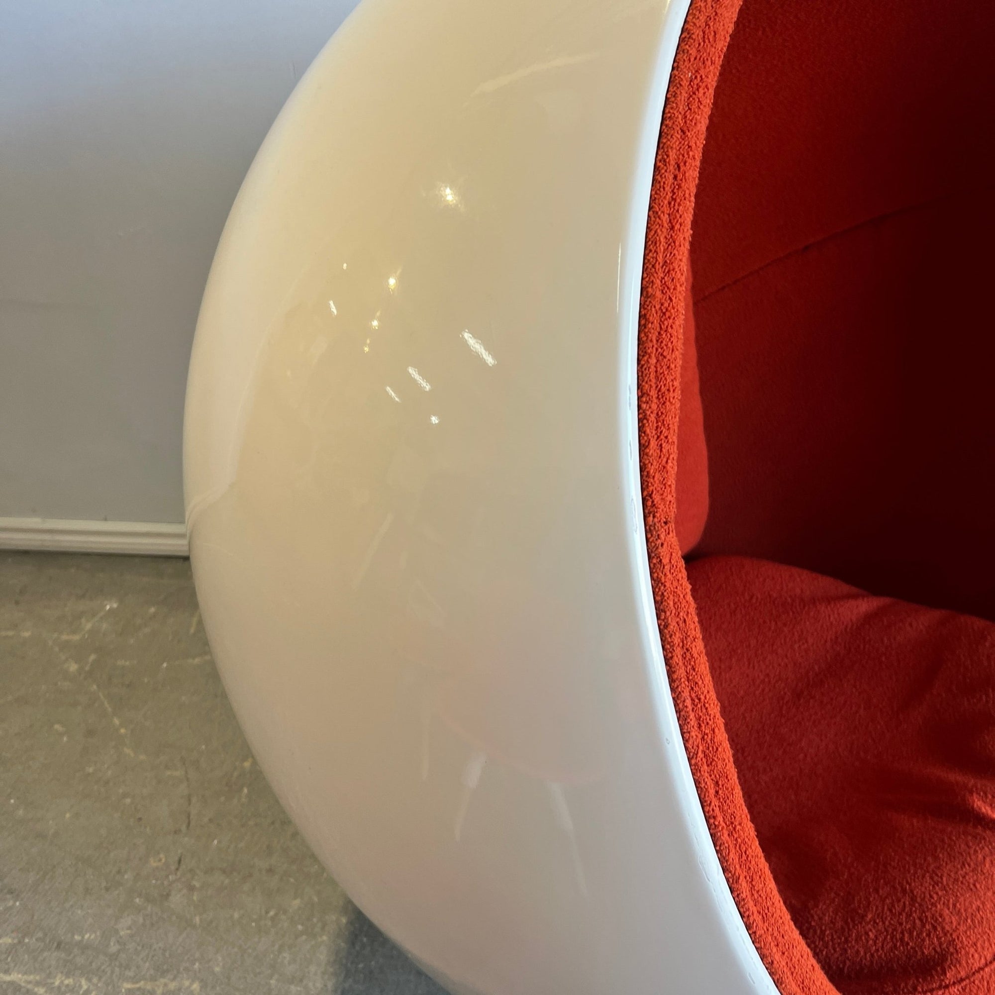 Eero Aarino Style Space Age Ball Chair - enliven mart