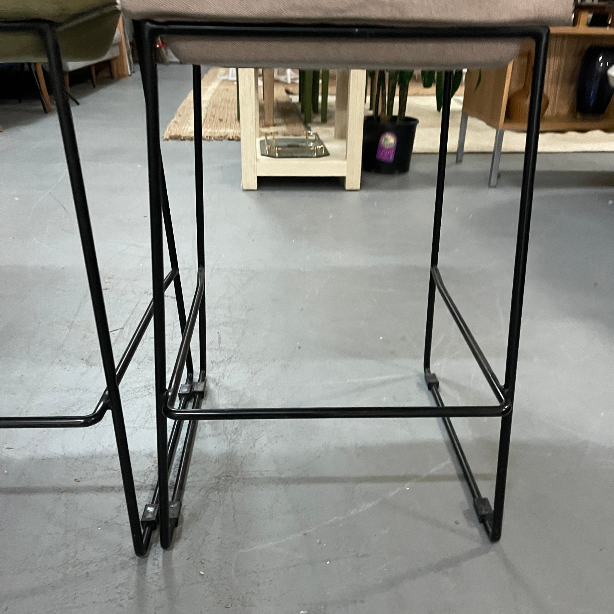 Eq3 bar online stools