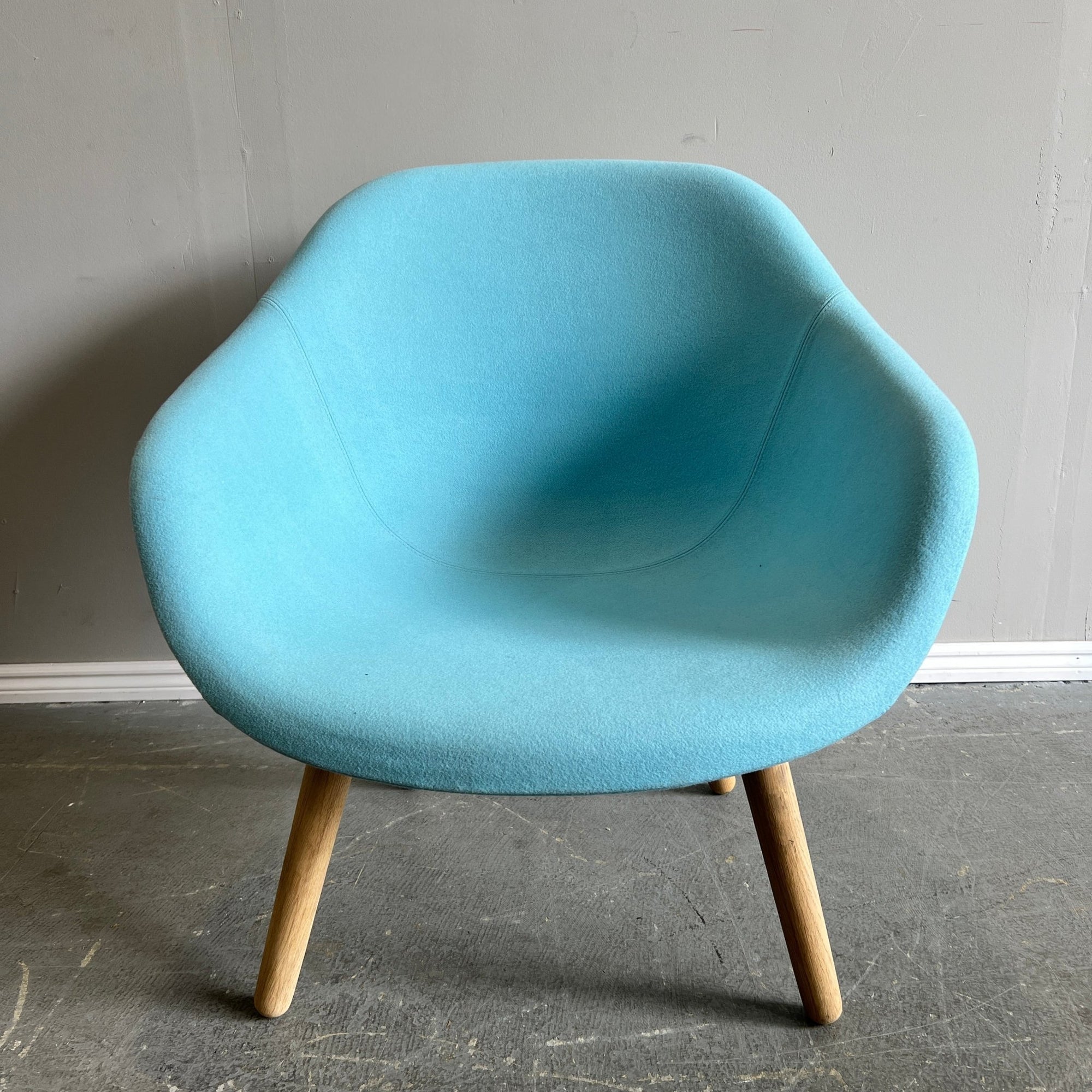 Hay About A Lounge 82 bubble gum blue Armchair - enliven mart