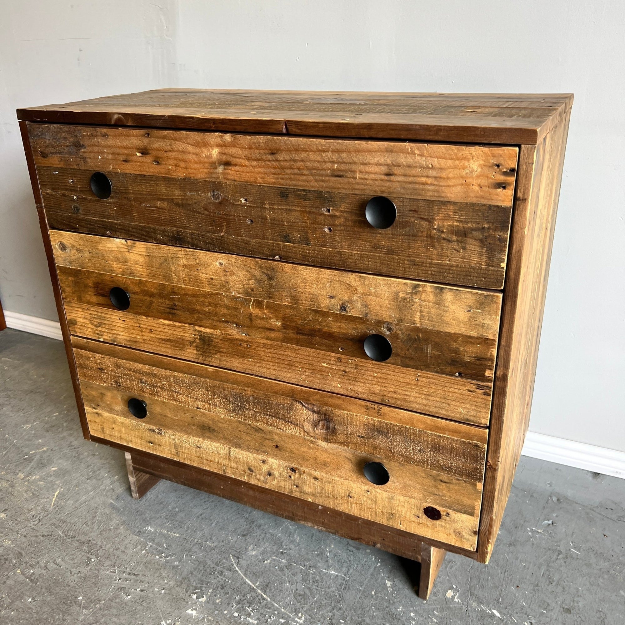 West Elm Emmerson 3-Drawer Dresser, Reclaimed Pine - enliven mart